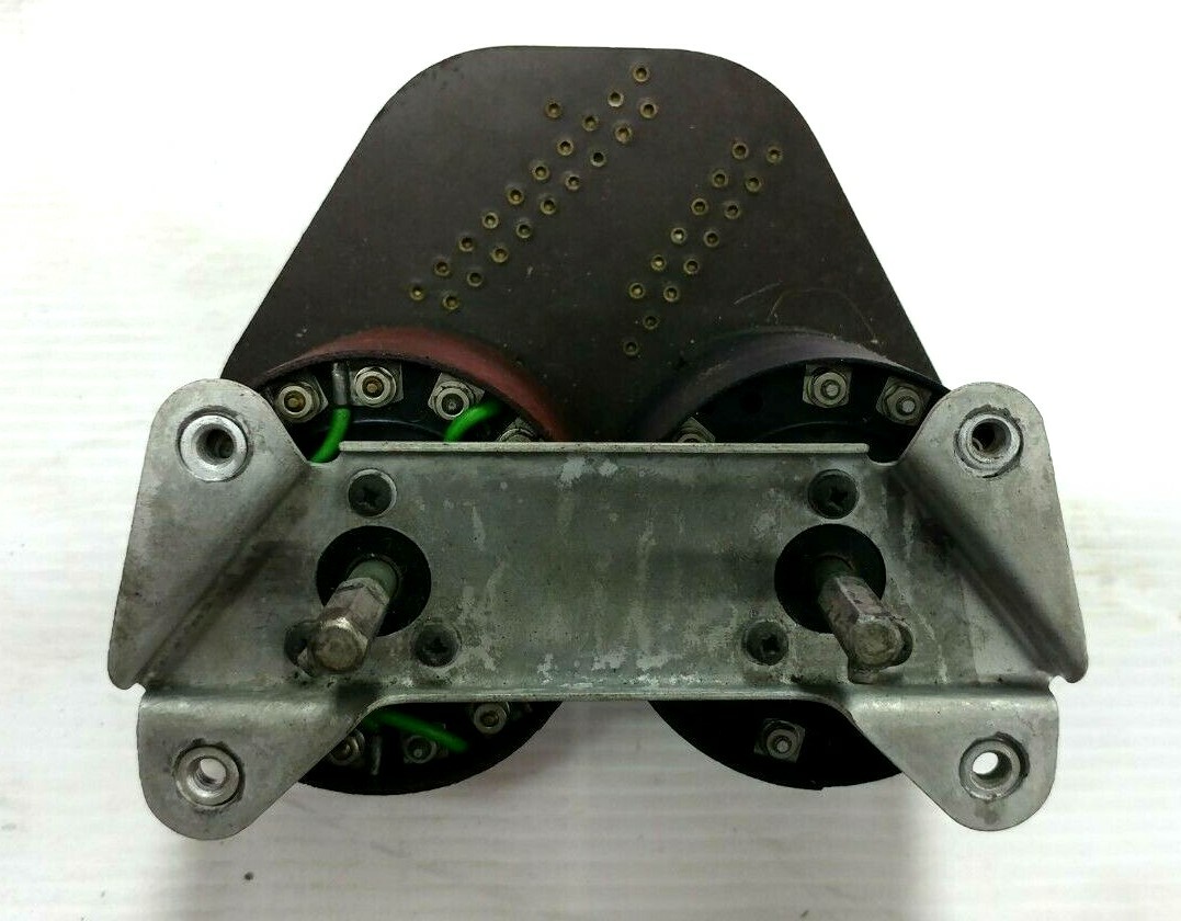 ROLLS ROYCE SILVER SHADOW CORNICHE CENTER CONSOLE A/C SWITCH TEMP UD17890