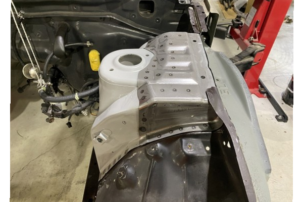 Garage Yoshida Strut Top Panel Set for Nissan Skyline GTR Garage Yoshida Strut Top Panel Set for Nissan Skyline GTR