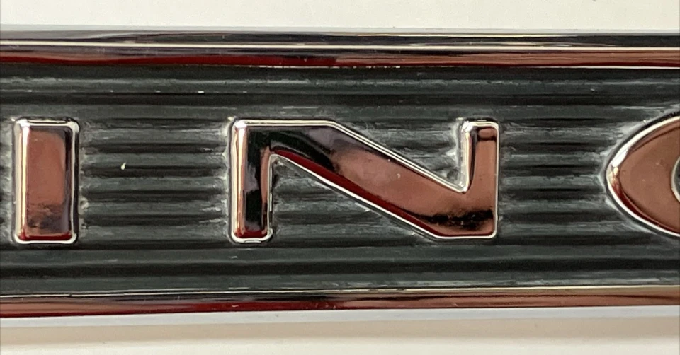 Nuevo juego emblema panel cuarto derecho/izquierdo GM 4412514 1964 Chevrolet El Camino (SC) OEM GM Foto 3 de 4