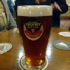 1 x NEW WHITBREAD TROPHY BITTER PINT GLASS TOUGHENED BY ARC Free Shipping UK