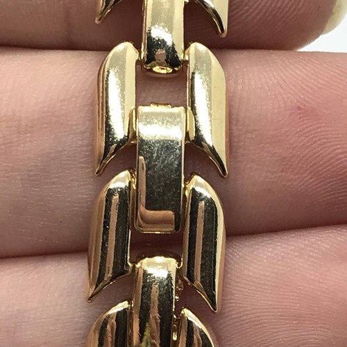 Vintage    Gold  Tone  Bold  Unique Link    Designer Look  Bracelet   sz  6.75 - Afbeelding 4 van 11