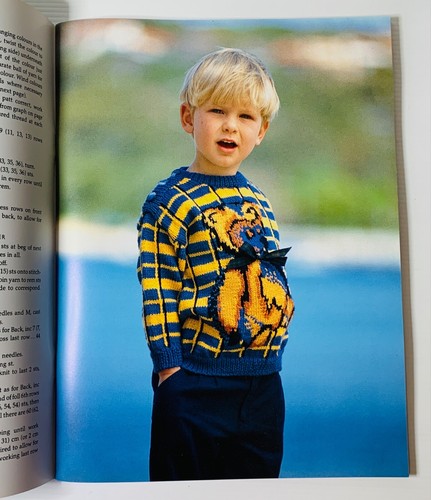 Storybook Knits Cocky's Circle Kids Designs Picture Animals Patterns 3-6 years - Picture 4 of 10