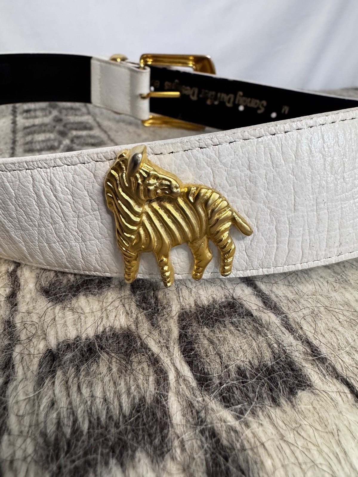 Vintage Sandy Duftler White Safari Belt Lions Zebras  Medium RARE image 3