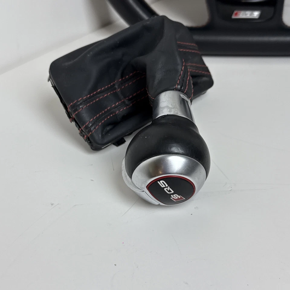 Audi SQ5 2017 fondo plano volante de cuero negro con puntada roja OEM Foto 2 de 4