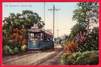 Postkarte - THORPE BAY Essex DER BOULEVARD - um 1920 Straßenbahn Nr. 42 Fahrerfahnen sehr guter Zustand