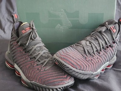 Nike Lebron 16 Fresh Bred 2018 Black Red VNDS Size 11 King James Basketball NBA 