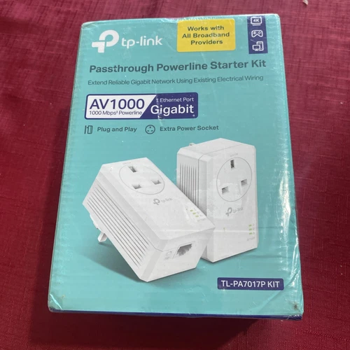 TP-Link Passthrough Powerline Starter Kit AV1000 TL-PA7017P