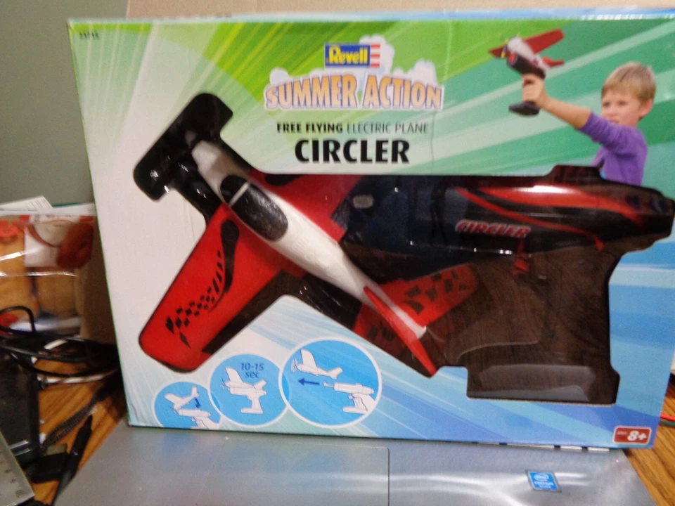 Revell Summer Action Led Glider Flying Lights WORKS - Image 2 of 4