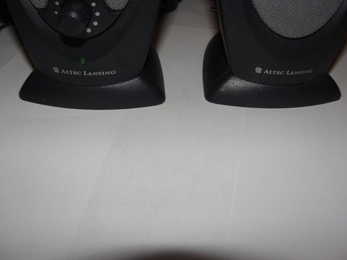 Genuine Altec Lansing ADA215 2-Pc Computer Speakers (FREE SHIPPING) - 第 3/12 張圖片