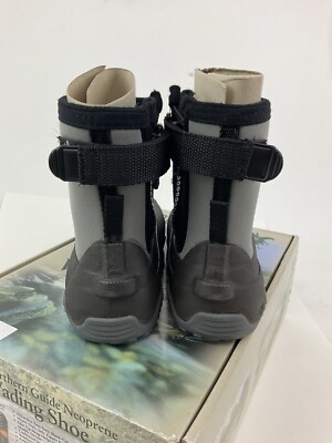 Caddis Northern Guide Grip Sole Neoprene Wading Shoe size 8  display picture 1