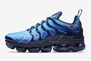 air vapormax plus azul
