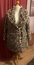 Me Jane Coat Jacket Faux Fur Leopard Print New York One Size Glam Mob Wife