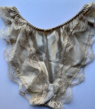 Christian Dior Intimates Vintage Cream Lace Panties Underwear Size 5 Small
