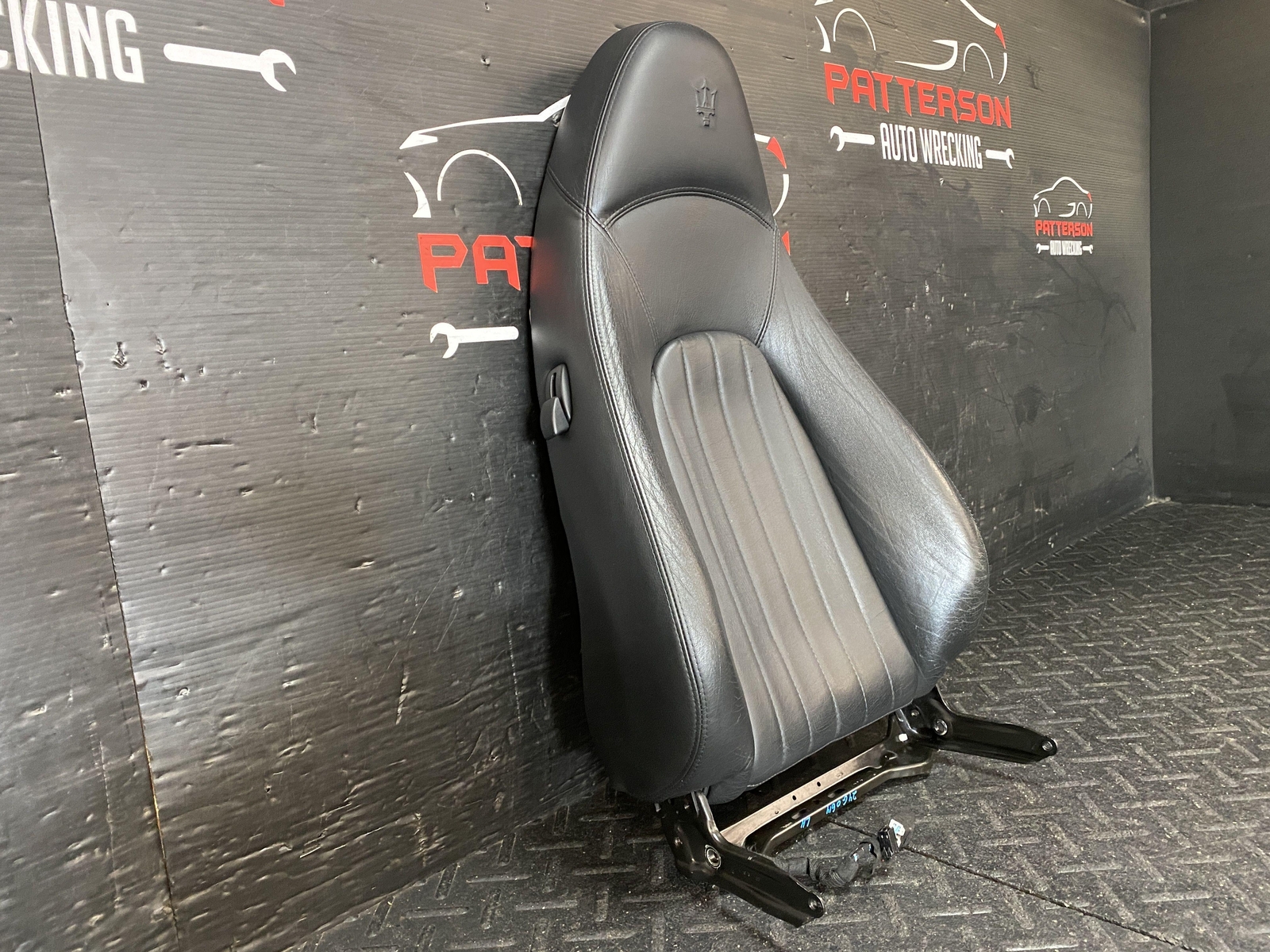 2004 MASERATI COUPE GT FRONT DRIVER LEFT LH SEAT UPPER BACK BLACK LEATHER