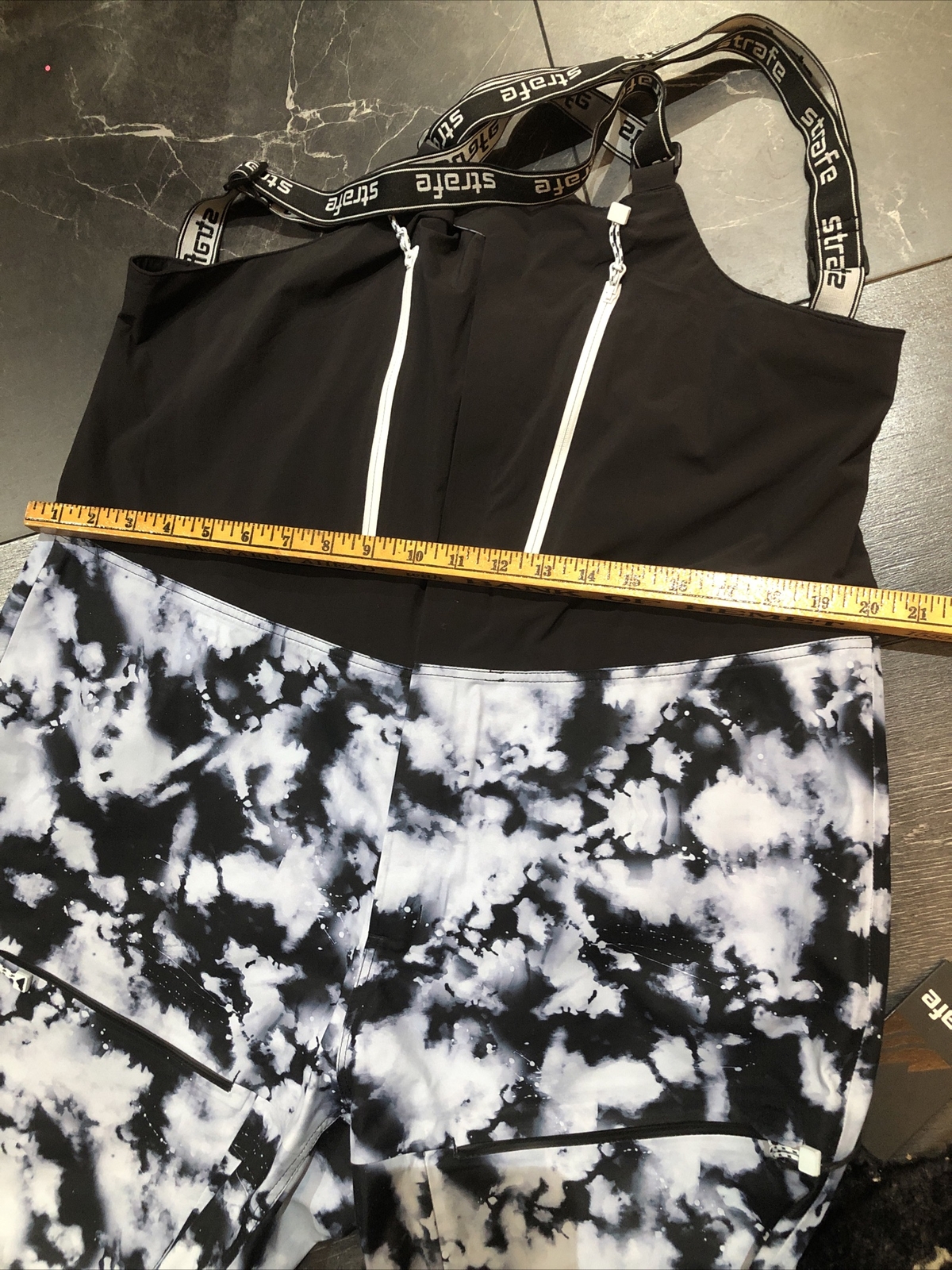 Strafe NOMAD Bib X Shredly Scarlett Bib Tie  Dye Snowboard Pants NWT Size XL