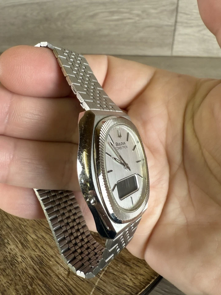 Bulova Combitron 1979 vintage ¡muy raro! Foto 2 de 4