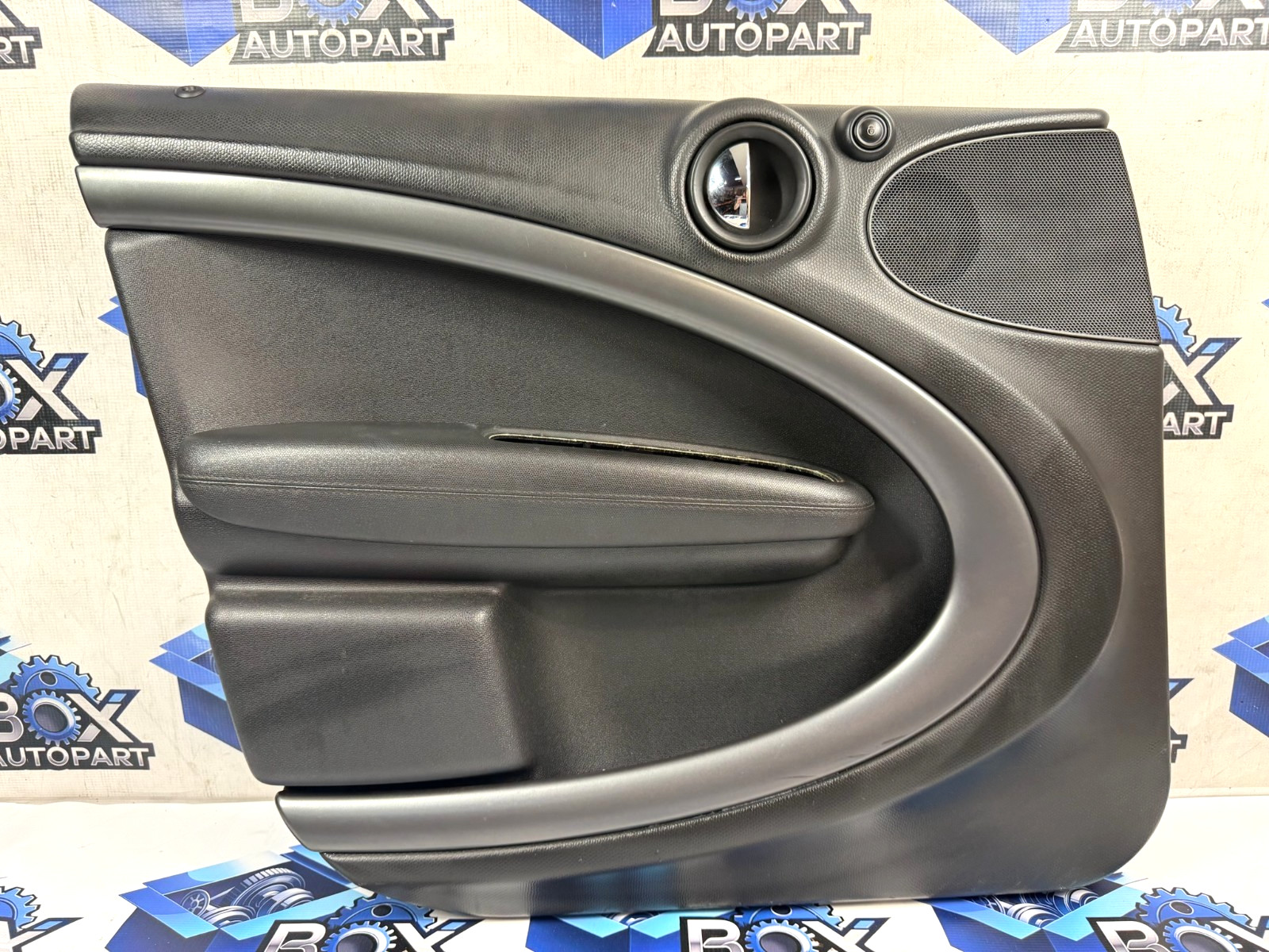 12-16 MINI COOPER COUNTRYMAN FRONT LEFT DRIVER SIDE DOOR PANEL TRIM COVER OEM