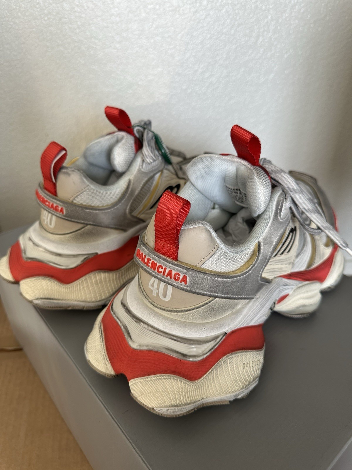 Balenciaga Cargo Sneakers Worn Out Beige Red Men's Size 40  US 7 thumbnail 15