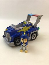 Paw Patrol Rescue Knights Chase  Transforming Vehicle Complete