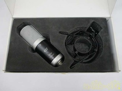 Passive Ribbon Microphone Model R150 MXL