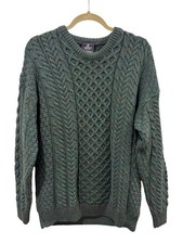 Aran Mills Men’s Merino Wool Crew Neck Cable Knit Sweater Medium Ireland EUC