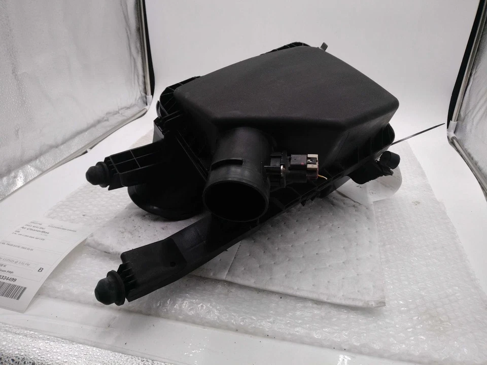 2011 Chevrolet Malibu Air Cleaner Assembly OEM 25842735 Used 185K Miles Foto 2 de 4