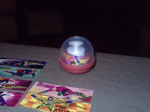 MINI TAZA DE GOMA DC DE COLECCIÓN Y BATMAN MUJER MARAVILLA LIGA DE LA JUSTICIA M 1979 - Imagen 15 de 24
