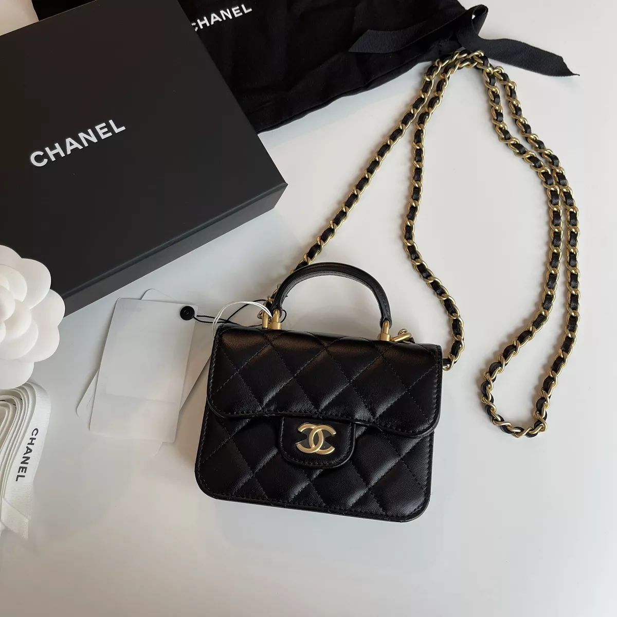 Shop CHANEL 2021 SS Flap coin purse with chain (AP2200 B05810