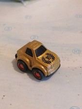 voiture miniature doré friction publicitaire station TOTAL  no micro Machines 