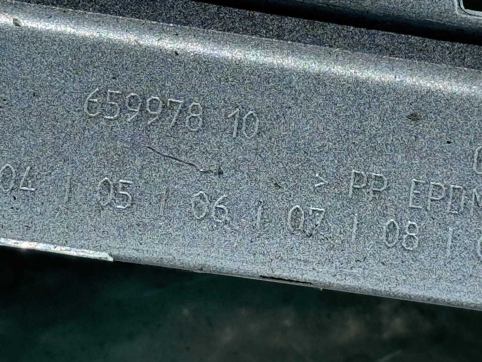 2019-2024 ROLLS-ROYCE CULLINAN RIGHT REAR BUMPER END PANEL OEM USED