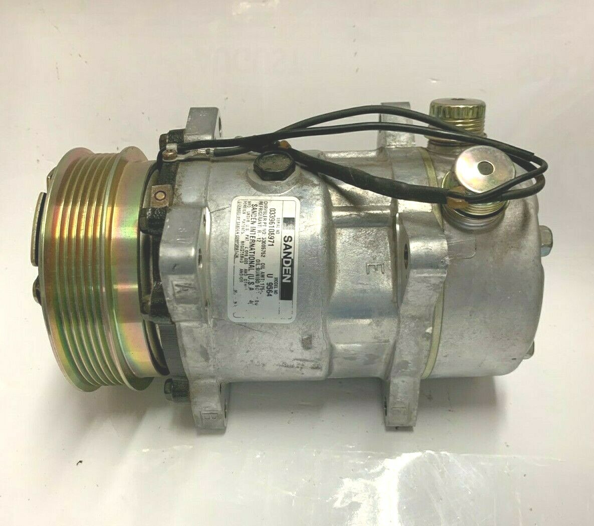 New NOS Sanden Compressor SD-709 U9564 6GR 12V Cherokee Comanche