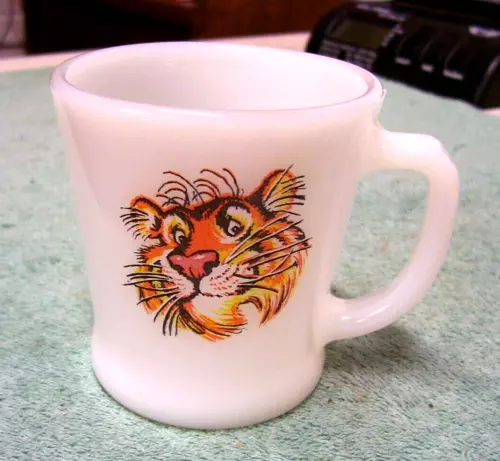 Fire King Esso Exxon Tony the Tiger Mug Anchor Hocking Milk Glass