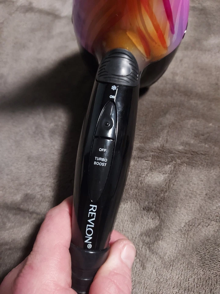 Secador de pelo compacto y ligero multicolor probado Revlon RVDR5135, 1875W, Foto 4 de 4