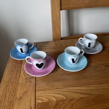 Set Of 4 Porcelain Ben de Lisi Espresso Cups & Saucers NEW