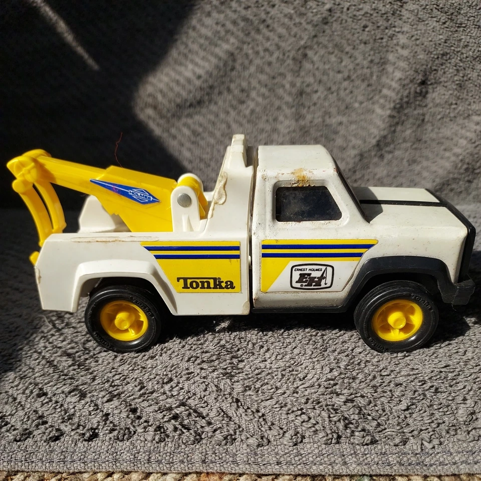 Camión de remolque Ernest Holmes de metal fundido a presión Tonka de 6 3/4 pulgadas de largo. Años 70 Foto 3 de 4
