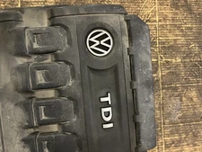 13-19 VW GOLF MK7 1.6 DIESEL ENGINE COVER ENGINE CODE CXXB 04L103925C