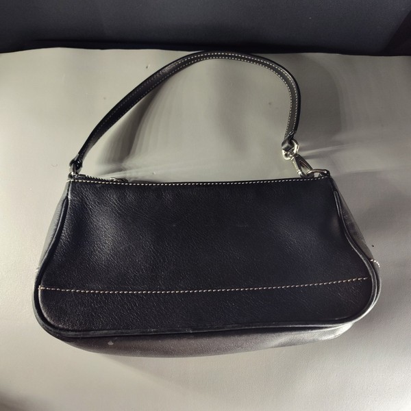 Coach Hamptons Demi Pouch Baguette Mini Bag Black Leather 