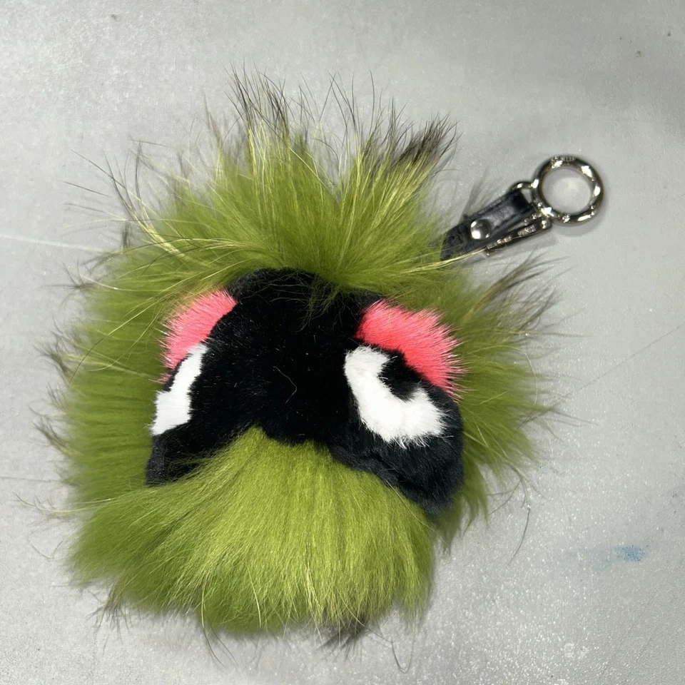 FENDI Visón Verde Conejo Zorro Piel Bolso Insecto Llavero Dije Foto 2 de 4