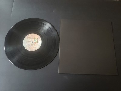 1970s VERY GOOD RECORD & NEW BLACK ALBUM COVER Queen   Queen 75064 LP33