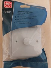 MK Logic Plus K1534RPWHI 250W 230V 2 Way Dimmer Light Switch