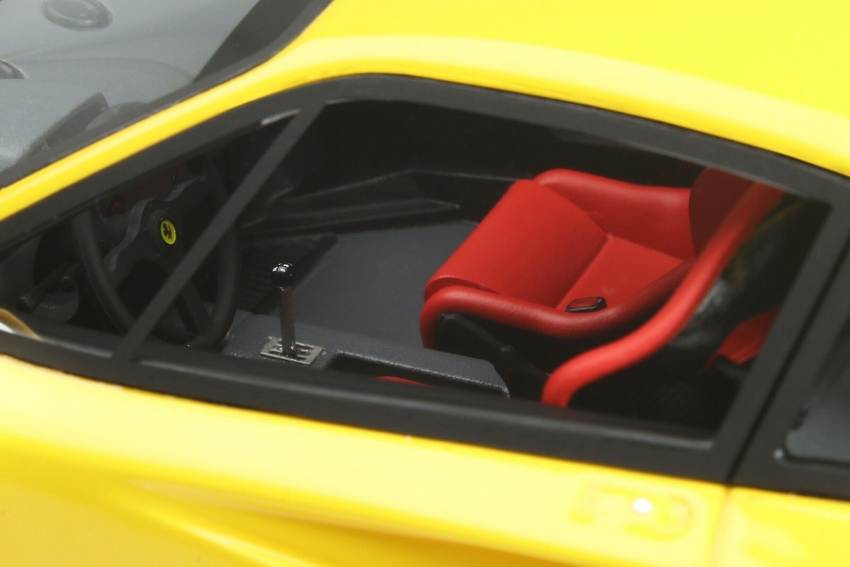 GT SPIRIT Ferrari F40 イエロー GT Spirit 1:18 scale Ferrari F40 - 1987 Yellow *L.E 999