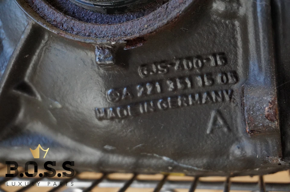 2007-2011 MERCEDES BENZ S CLASS W221 S550 DIFFERETIAL CARRIER AWD REAR OEM - Image 3 of 4