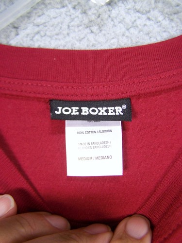 Penguin Shirt Adult Medium Red Graphic Snow Keeping it Cool Beach Joe Boxer Mens - Picture 4 of 10