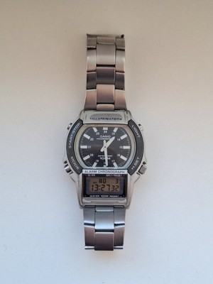 CASIO ILLUMINATOR 腕時計 ビンテージ aw-61 s-l400.jpg