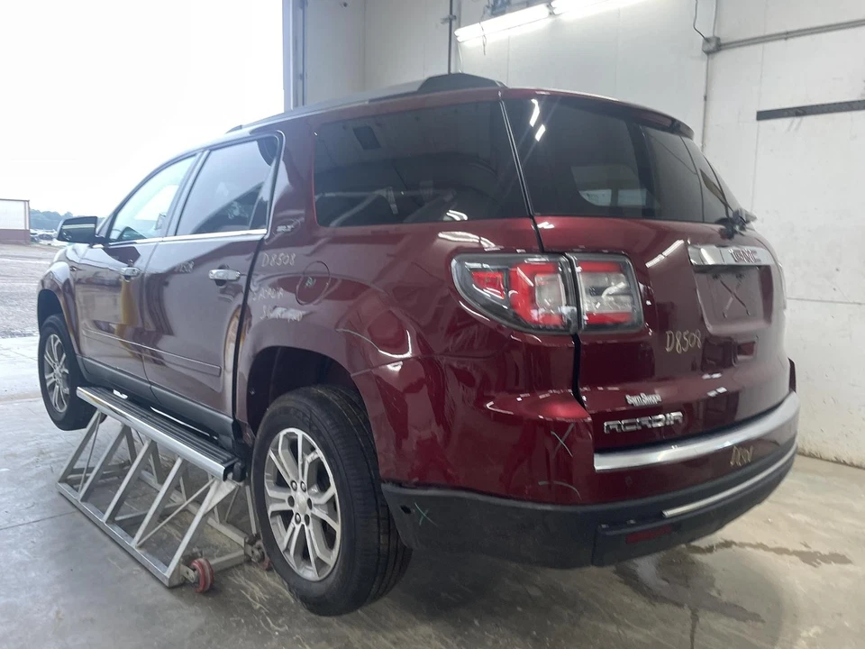 Used Front Right Seat Belt Front fits: 2015 Gmc Acadia bucket passenger retracto Foto 2 de 4