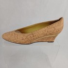 Foto 1 di 12