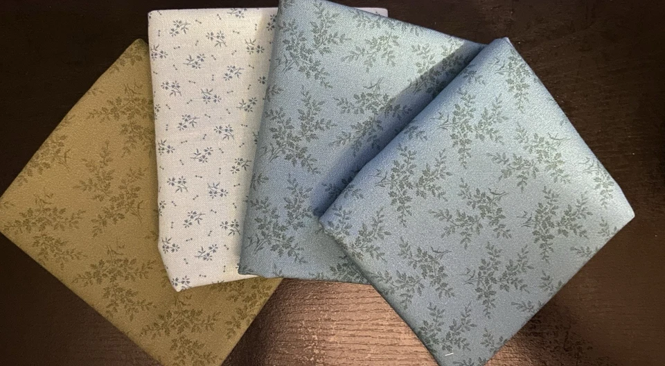 Cottage Florals By Kellie Beckwith For Marcus.  Bundle Of 13 Fat Quarters. - Image 4 of 4