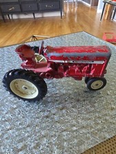 Vintage ERTL International Diecast Metal Toy Farm Tractor USA SW #54