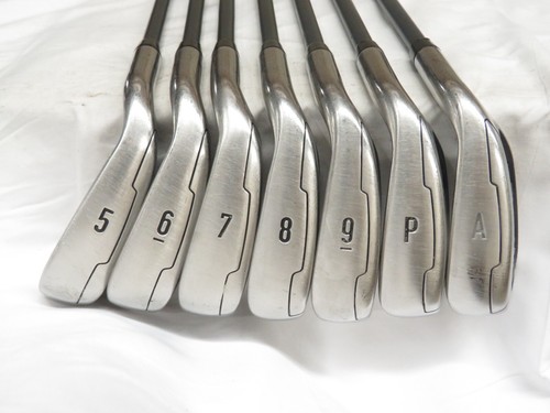 Used Callaway Mavrik Max Iron Set 5-PW,AW Catalyst 55g 5.0 Senior Shafts A - Picture 2 of 9