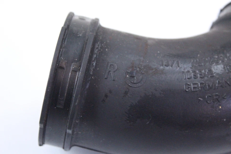 08-09 BMW R1200GS TUBO DE SUCÇÃO FABRICANTE DE EQUIPAMENTO ORIGINAL DIREITO 13 71 7 672 554 - Imagem 2 de 4